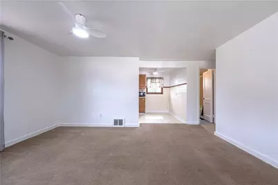 402 Oakhurst Avenue, North Versailles, PA 15137 - Photo 3