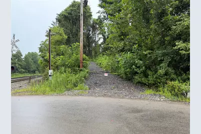 1258 Covert Rd, Union Township, PA 16101 - Photo 7