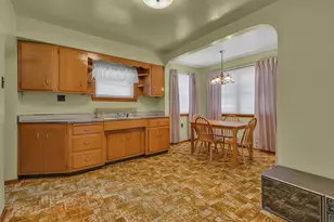 324 Pleasant Dr, Potter Township, PA 15001 - Photo 5