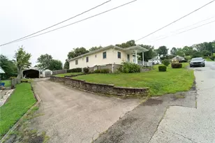 1008 Broad St, Connellsville, PA 15425 - Photo 7