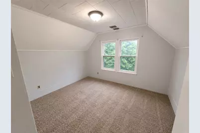 257 Thompson Ave, Donora, PA 15033 - Photo 13
