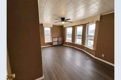 257 Thompson Ave, Donora, PA 15033 - Photo 3