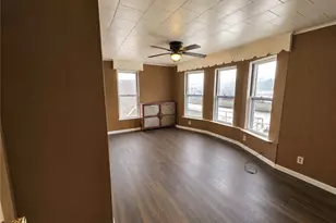 257 Thompson Ave, Donora, PA 15033 - Photo 3