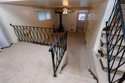 2406 Old Elizabeth Rd, West Mifflin, PA 15122 - Photo 15