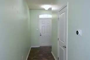 8021 Hinsdale Ln, South Fayette, PA 15057 - Photo 9