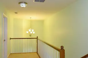 8021 Hinsdale Ln, South Fayette, PA 15057 - Photo 17