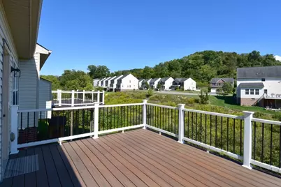 8021 Hinsdale Ln, South Fayette, PA 15057 - Photo 17