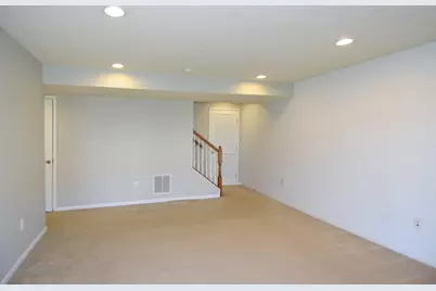 8021 Hinsdale Ln, South Fayette, PA 15057 - Photo 23