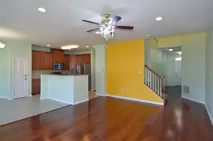 8021 Hinsdale Ln, South Fayette, PA 15057 - Photo 11