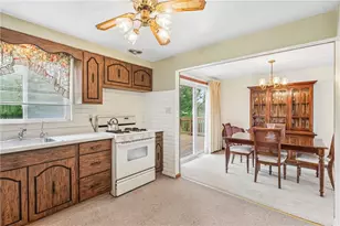 143 W Patty Ln, Monroeville, PA 15146 - Photo 13