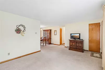 143 W Patty Lane, Monroeville, PA 15146 - Photo 7