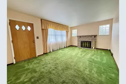 8321 E Van Buren Dr, Pittsburgh, PA 15237 - Photo 11