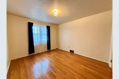 8321 E Van Buren Dr, Pittsburgh, PA 15237 - Photo 17
