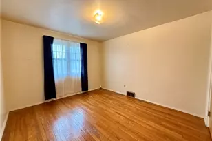 8321 E Van Buren Dr, Pittsburgh, PA 15237 - Photo 17