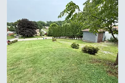 8321 E Van Buren Dr, Pittsburgh, PA 15237 - Photo 3