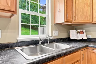 920 Royal Ct, Canonsburg, PA 15317 - Photo 7