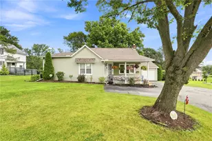 1044 Goucher, Westmont Hilltop School District, PA 15905 - Photo 3