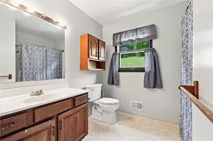 178 Cole Rd, Ellwood City, PA 16101 - Photo 13