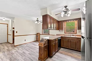 178 Cole Rd, Ellwood City, PA 16101 - Photo 7
