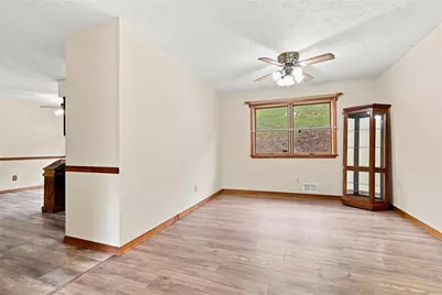 178 Cole Road, Ellwood City, PA 16101 - Photo 5