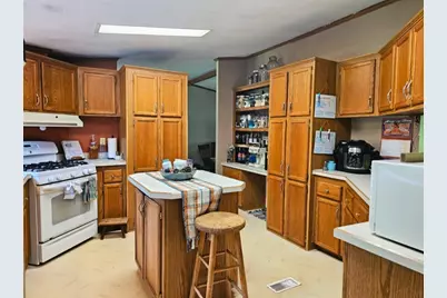 673 Pulaski Mercer Rd, East Lackawannock Township, PA 16137 - Photo 13