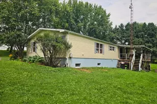 673 Pulaski Mercer Rd, East Lackawannock Township, PA 16137 - Photo 5