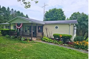 673 Pulaski Mercer Rd, East Lackawannock Township, PA 16137 - Photo 1