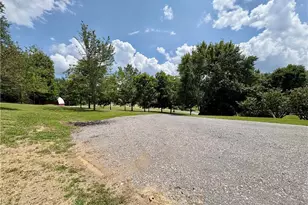 216 Pleasantview Dr, Ohioville, PA 15059 - Photo 23
