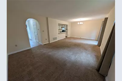 862 Sunset Circle, Cranberry Township, PA 16066 - Photo 5