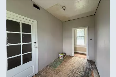 22 Virginia Ave, Fallowfield, PA 15022 - Photo 9
