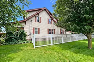 610 Spring St, Grove City Boro, PA 16127 - Photo 3