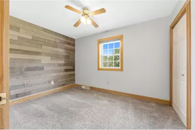 259 Center St, Carmichaels-Cumberland, PA 15320 - Photo 23