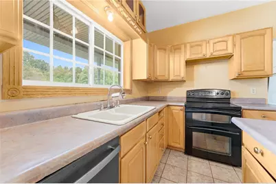 259 Center St, Carmichaels-Cumberland, PA 15320 - Photo 13