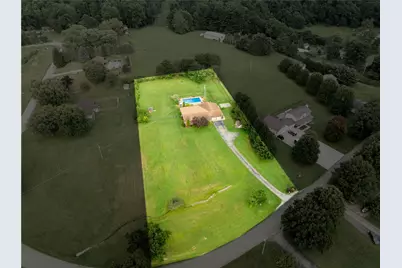 186 Roskovensky Rd, Unity Township, PA 15650 - Photo 1