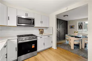 1339 Edgewood Dr, West Homestead, PA 15120 - Photo 9