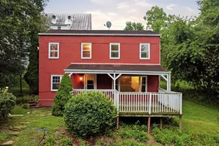 9 1/2 E Pitt St, Canonsburg, PA 15317 - Photo 1