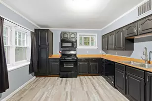 9 1/2 E Pitt St, Canonsburg, PA 15317 - Photo 7