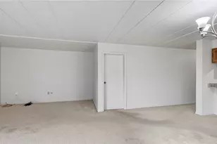 5 Bayard Rd, Pittsburgh, PA 15213 - Photo 15