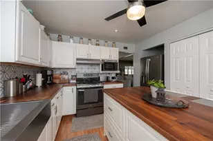 558 Foltz Dr, Pittsburgh, PA 15147 - Photo 7
