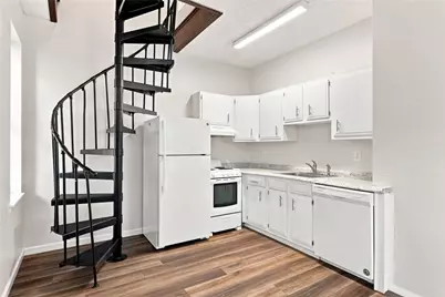 614 Jacksonia St, Pittsburgh, PA 15212 - Photo 9