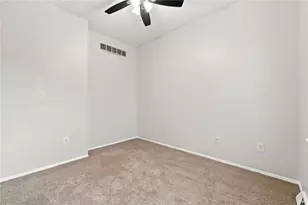 614 Jacksonia St, Pittsburgh, PA 15212 - Photo 13
