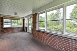 26 Overlook Ln, Bessemer, PA 16112 - Photo 7