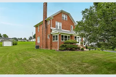 26 Overlook Ln, Bessemer, PA 16112 - Photo 3