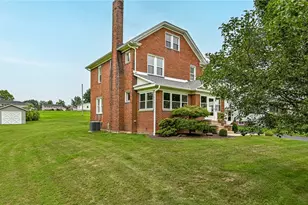 26 Overlook Ln, Bessemer, PA 16112 - Photo 3