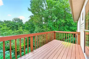 313 Vista Dr, Unity Township, PA 15601 - Photo 15