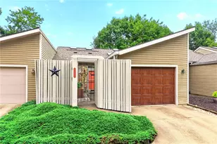 313 Vista Dr, Unity Township, PA 15601 - Photo 1