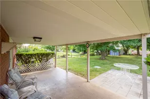 6347 Crestview Dr, South Park, PA 15129 - Photo 35