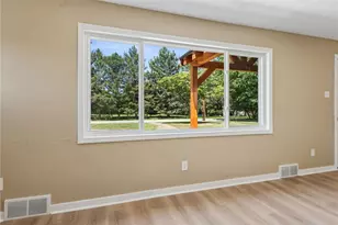 4533 Ridgeview Dr, Hempfield Township, PA 15601 - Photo 7