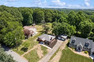 4533 Ridgeview Dr, Hempfield Township, PA 15601 - Photo 35