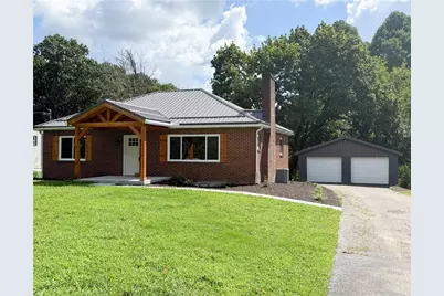 4533 Ridgeview Dr, Hempfield Township, PA 15601 - Photo 1